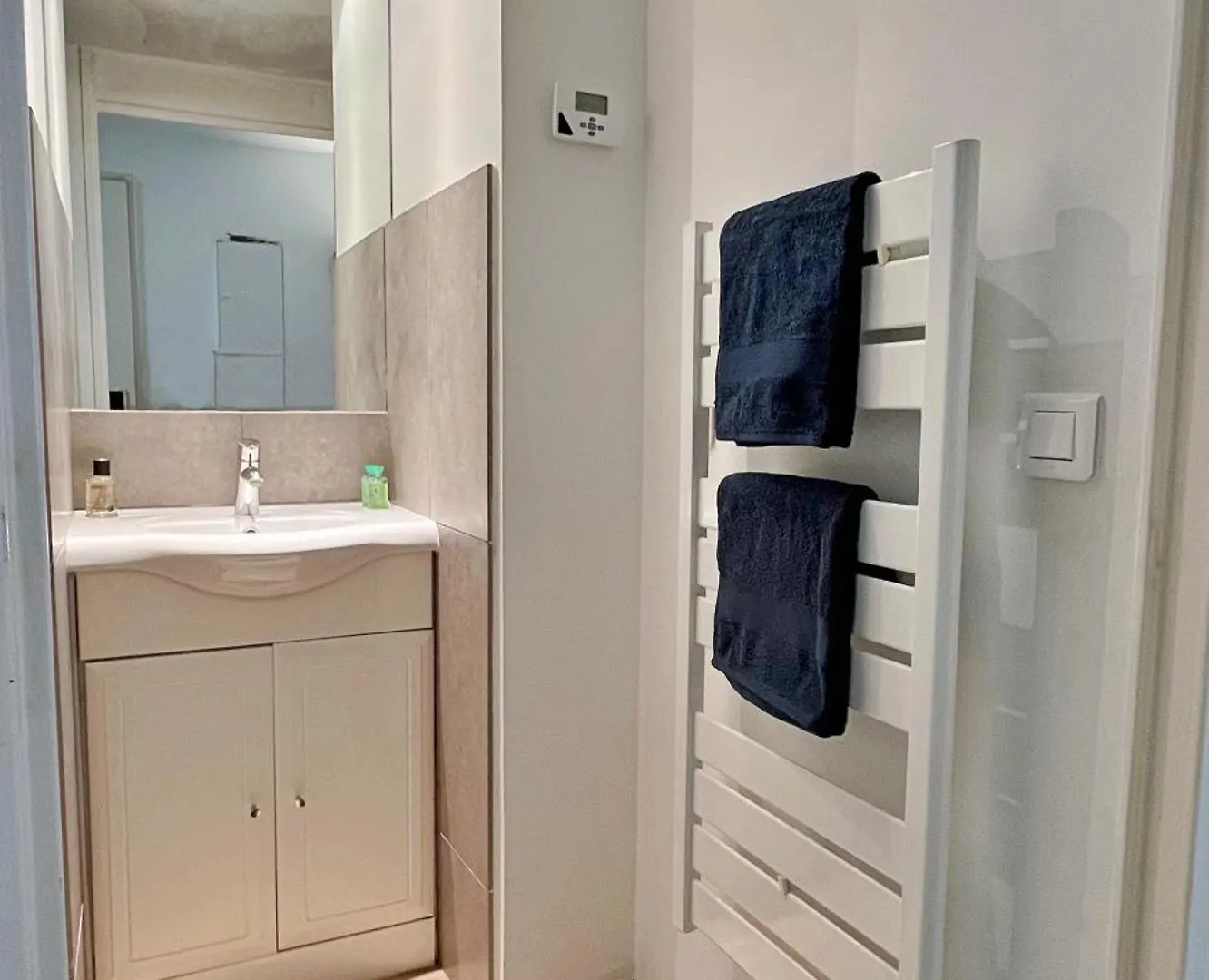 Apartment Appartement 6 Personnes Vue Mer Baie De Cannes - Antibes Theoule-sur-Mer